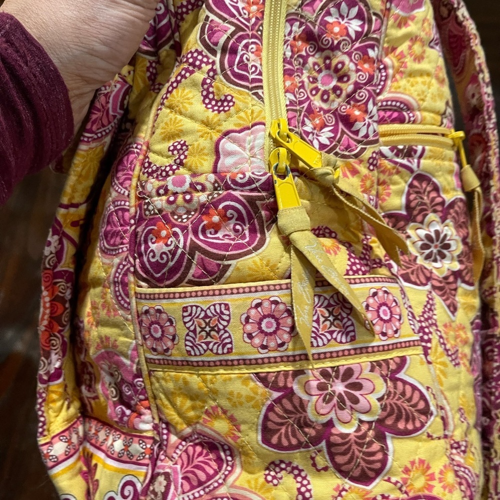 Vera Bradley Bali Gold Quilted Backpack Pink Yellow Floral Retired Y2K - Picture 3 of 8